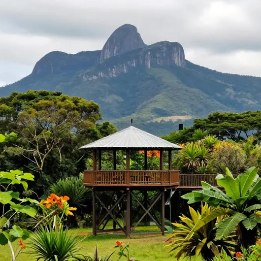 Descubra o Mirante Pico do Urubu